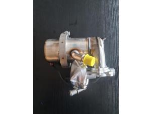 Nieuwe EGR koeler Volkswagen Caddy Alltrack 2.0 TDI 102 Prijs € 181,50 Inclusief btw aangeboden door Helmondse Motoren Revisie B.V.