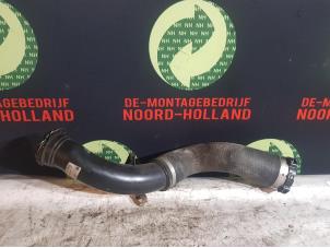 Gebruikte Intercooler Slang BMW 1-Serie Prijs € 25,00 Margeregeling aangeboden door Demontagebedrijf Noord-Holland