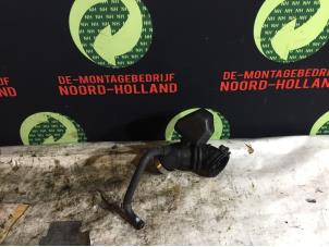 Gebruikte Aanzuigslang Lucht Kia Picanto Prijs € 20,00 Margeregeling aangeboden door Demontagebedrijf Noord-Holland