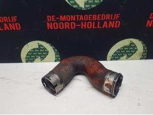 Gebruikte Intercooler Slang Opel Zafira B Prijs € 20,00 Margeregeling aangeboden door Demontagebedrijf Noord-Holland