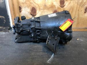 Gebruikte Versnellingsbak Volkswagen Crafter Prijs € 250,00 Margeregeling aangeboden door Demontagebedrijf Noord-Holland