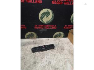 Gebruikte Schakelaar Mercedes Sprinter Prijs € 20,00 Margeregeling aangeboden door Demontagebedrijf Noord-Holland