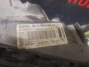 Gebruikte Koplamp rechts BMW 1-Serie Prijs € 70,00 Margeregeling aangeboden door Demontagebedrijf Noord-Holland