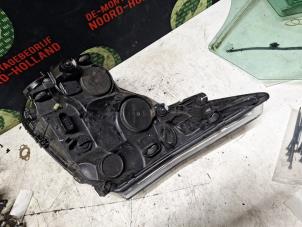 Gebruikte Rechter Koplamp Ford Transit Prijs € 240,00 Margeregeling aangeboden door Demontagebedrijf Noord-Holland