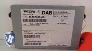 Gebruikte Radio module Volvo V40 (MV) 1.6 D2 Prijs € 84,64 Inclusief btw aangeboden door Vollux Carparts B.V.