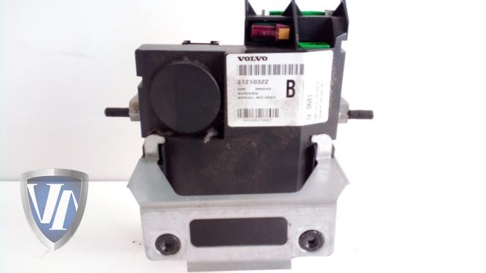 Gebruikte Module Telefoon Volvo XC90 I 2.4 D5 20V Prijs € 54,39 Inclusief btw aangeboden door Vollux Carparts B.V.