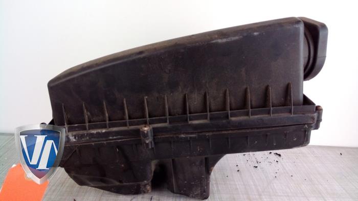 Gebruikte Luchtfilterhuis Volvo XC60 I (DZ) 2.4 D5 20V AWD Geartronic Prijs € 48,40 Inclusief btw aangeboden door Vollux Carparts B.V.
