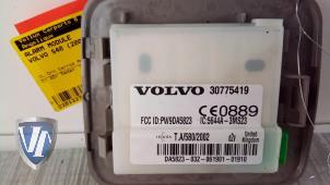 Gebruikte Alarm module Volvo S40 (MS) 2.0 16V Prijs € 42,28 Inclusief btw aangeboden door Vollux Carparts B.V.