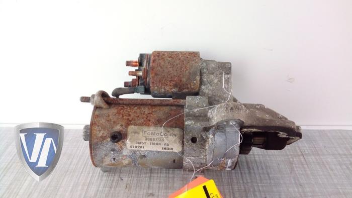 Gebruikte Startmotor Volvo S40 (MS) 2.0 16V Prijs € 42,29 Inclusief btw aangeboden door Vollux Carparts B.V.