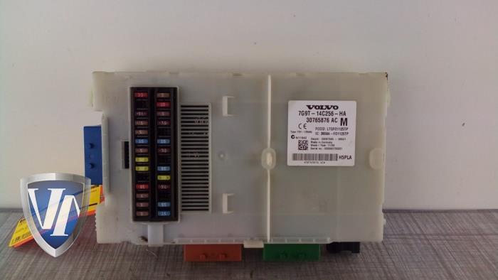 Gebruikte Central electronic module Volvo S80 (AR/AS) 2.5 T Turbo 20V Prijs € 120,94 Inclusief btw aangeboden door Vollux Carparts B.V.