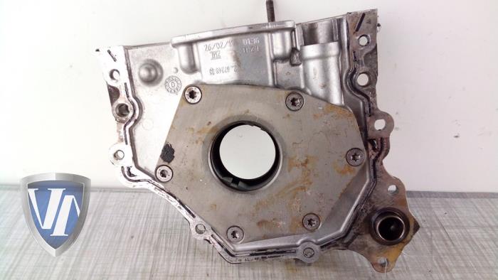Gebruikte Oliepomp Volvo V50 (MW) 1.6 D2 16V Prijs € 48,40 Inclusief btw aangeboden door Vollux Carparts B.V.