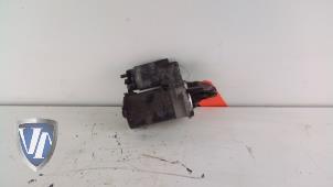 Gebruikte Startmotor Volvo C30 (EK/MK) 1.6 16V Prijs € 42,29 Inclusief btw aangeboden door Vollux Carparts B.V.