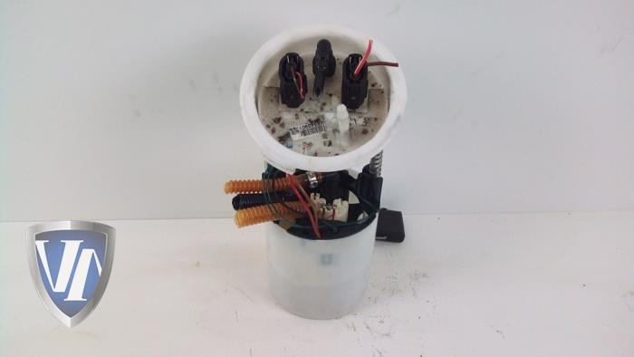 Gebruikte Tank element Pomp BMW 3 serie (E90) 320i 16V Corporate Lease Prijs € 47,19 Inclusief btw aangeboden door Vollux Carparts B.V.