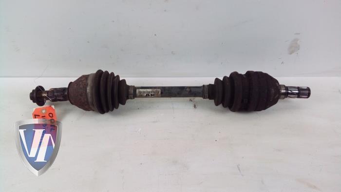 Gebruikte Aandrijfas links-voor Opel Insignia 1.8 16V Ecotec Prijs € 72,60 Inclusief btw aangeboden door Vollux Carparts B.V.