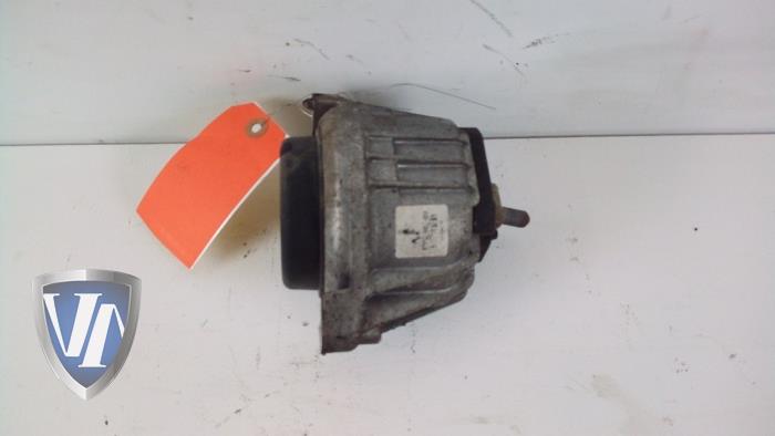Gebruikte Motorsteun BMW 3 serie (E90) 320i 16V Prijs € 18,15 Inclusief btw aangeboden door Vollux Carparts B.V.
