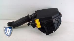 Gebruikte Luchtfilterhuis Volvo XC60 I (DZ) 2.4 D5 20V AWD Prijs € 48,40 Inclusief btw aangeboden door Vollux Carparts B.V.