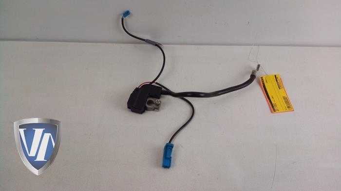 Gebruikte Accu sensor BMW 1 serie (E87/87N) 118i 16V Prijs € 60,50 Inclusief btw aangeboden door Vollux Carparts B.V.
