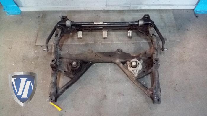 Gebruikte Subframe BMW 1 serie (F20) 116d 1.6 16V Efficient Dynamics Prijs € 242,00 Inclusief btw aangeboden door Vollux Carparts B.V.