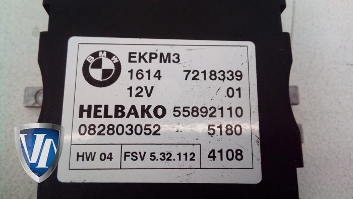 Brandstofpomp module van een BMW 1 serie (E81) 118d 16V 2008