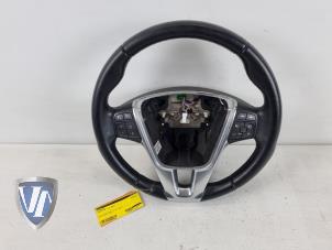 Gebruikte Stuurwiel Volvo V40 (MV) 1.6 T2 GTDi 16V Prijs € 60,50 Inclusief btw aangeboden door Vollux Carparts B.V.