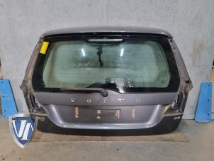Gebruikte Achterklep Volvo V70 (BW) 2.4 D5 20V Prijs € 151,25 Inclusief btw aangeboden door Vollux Carparts B.V.