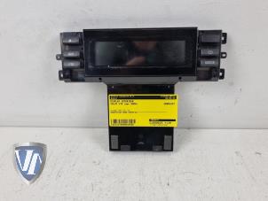 Gebruikte Display Interieur Volvo V70 (BW) 2.4 D5 20V Prijs € 60,50 Inclusief btw aangeboden door Vollux Carparts B.V.