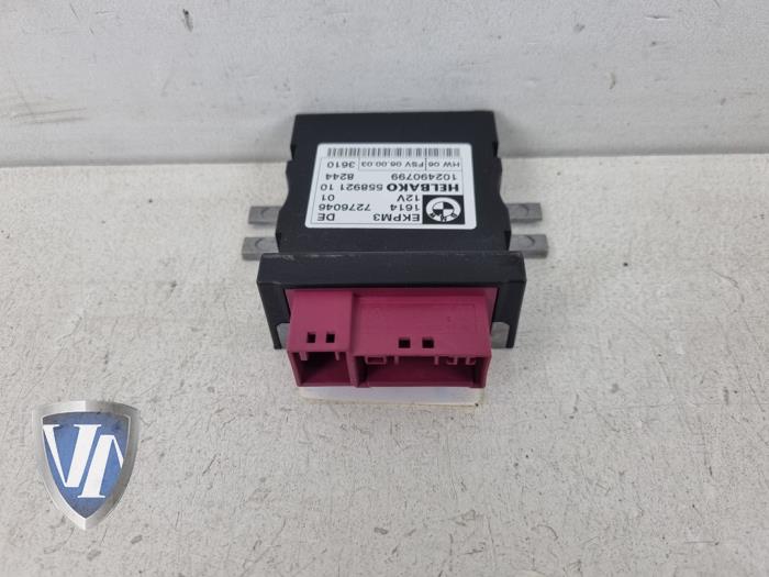 Gebruikte Brandstofpomp module BMW 3 serie Touring (E91) 320i 16V Prijs € 30,25 Inclusief btw aangeboden door Vollux Carparts B.V.