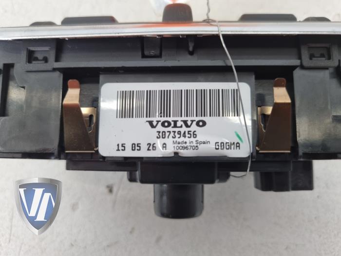 Licht Schakelaar van een Volvo V60 I (FW/GW) 2.0 D4 16V 2016