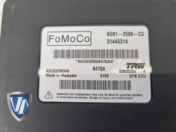 Handrem Computer van een Volvo V60 I (FW/GW) 2.0 D4 16V 2016