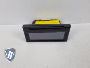 Gebruikte Display Multi Media regelunit Volvo V50 (MW) 1.6 D 16V Prijs € 48,40 Inclusief btw aangeboden door Vollux Carparts B.V.