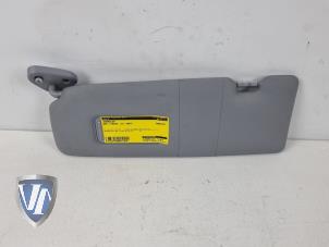 Gebruikte Zonneklep BMW 1 serie (E81) 116i 1.6 16V Prijs € 18,15 Inclusief btw aangeboden door Vollux Carparts B.V.