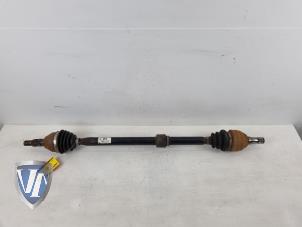 Gebruikte Aandrijfas rechts-voor Opel Insignia 1.8 16V Ecotec Prijs € 90,75 Inclusief btw aangeboden door Vollux Carparts B.V.