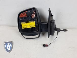 Gebruikte Spiegel Buiten links Opel Combo 1.3 CDTI 16V ecoFlex Prijs € 60,50 Inclusief btw aangeboden door Vollux Carparts B.V.