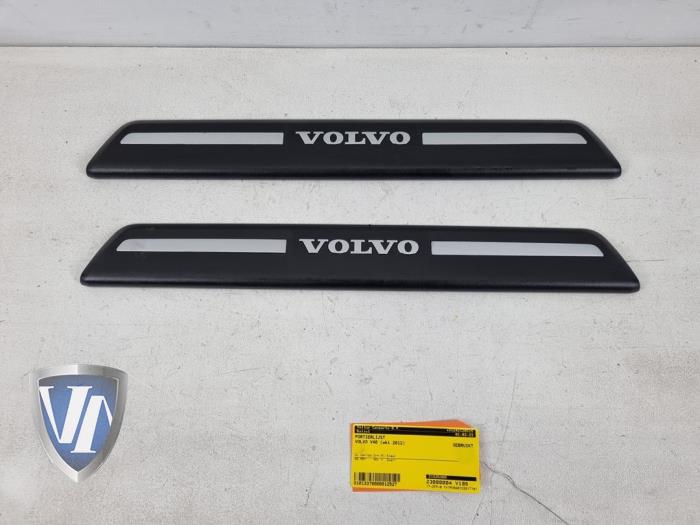 Portierlijst van een Volvo V40 (MV) 1.6 D2 2012