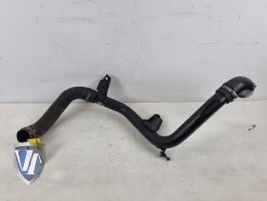 Gebruikte Turbo Pijp Volvo C30 (EK/MK) 1.6 D 16V Prijs € 60,50 Inclusief btw aangeboden door Vollux Carparts B.V.