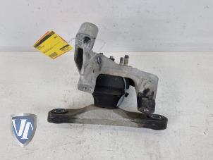 Gebruikte Motorrubber Volvo V40 Cross Country (MZ) 2.0 D3 20V Prijs € 60,50 Inclusief btw aangeboden door Vollux Carparts B.V.