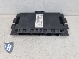 Gebruikte Module (diversen) BMW 3 serie (E90) 318i 16V Prijs € 54,45 Inclusief btw aangeboden door Vollux Carparts B.V.