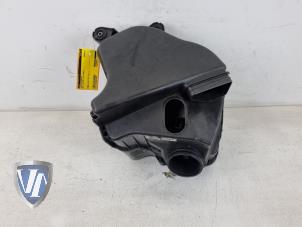 Gebruikte Luchtfilterhuis BMW 3 serie (E90) 320i 16V Prijs € 60,50 Inclusief btw aangeboden door Vollux Carparts B.V.