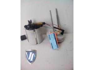 Gebruikte Brandstofpomp module BMW 1 serie (E81) 116i 1.6 16V Prijs € 60,50 Inclusief btw aangeboden door Vollux Carparts B.V.