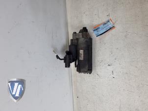 Gebruikte Startmotor Volvo V70 (BW) 2.0 D 16V Prijs € 60,50 Inclusief btw aangeboden door Vollux Carparts B.V.