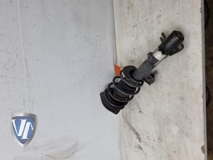 Gebruikte Mac Phersonpoot links-voor Mini Mini Open (R57) 1.6 16V One Prijs € 60,50 Inclusief btw aangeboden door Vollux Carparts B.V.