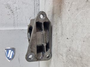 Gebruikte Motorsteun BMW Mini One/Cooper (R50) 1.6 16V Cooper Prijs € 30,25 Inclusief btw aangeboden door Vollux Carparts B.V.