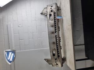 Gebruikte Frontbalk BMW Mini One/Cooper (R50) 1.6 16V Cooper Prijs € 90,75 Inclusief btw aangeboden door Vollux Carparts B.V.