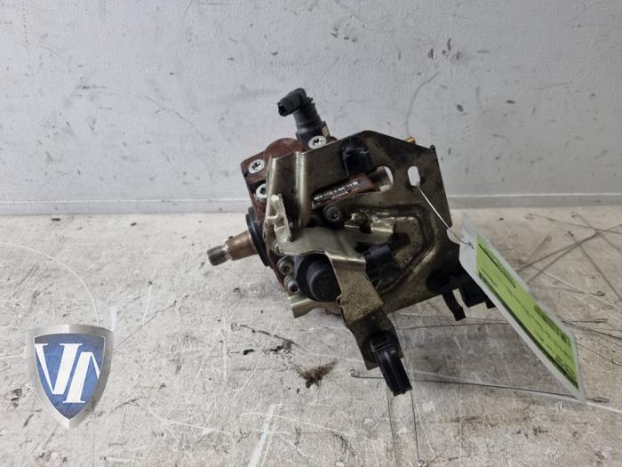 Gebruikte Dieselpomp Volvo V50 (MW) 1.6 D 16V Prijs € 151,25 Inclusief btw aangeboden door Vollux Carparts B.V.