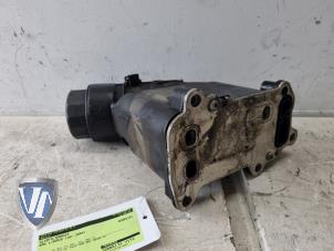 Gebruikte Oliefilterhuis BMW 1 serie (E87/87N) 118d 16V Prijs € 90,75 Inclusief btw aangeboden door Vollux Carparts B.V.
