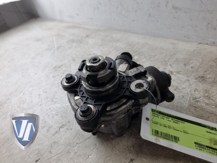 Gebruikte Brandstofpomp Mechanisch Volvo V70 (BW) 2.0 D 16V Prijs € 181,50 Inclusief btw aangeboden door Vollux Carparts B.V.