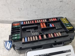 Gebruikte Zekeringkast BMW 1 serie (F20) 120i 1.6 16V Prijs € 25,00 Margeregeling aangeboden door Vollux Carparts B.V.