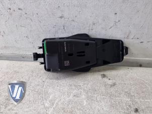 Gebruikte Snelheid Sensor Volvo V60 I (FW/GW) 2.0 D4 16V Prijs € 24,19 Inclusief btw aangeboden door Vollux Carparts B.V.