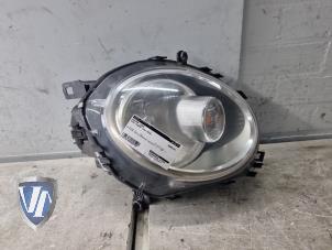 Gebruikte Linker Koplamp Mini Mini (R56) 1.6 16V One Prijs € 84,69 Inclusief btw aangeboden door Vollux Carparts B.V.