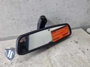 Gebruikte Binnenspiegel BMW 3 serie (E90) 318i 16V Prijs € 90,75 Inclusief btw aangeboden door Vollux Carparts B.V.